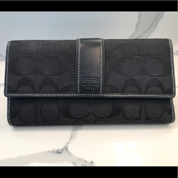 Coach Wallet - Picture 2 of 4